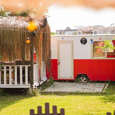 Mona Glamping Caravan Κάμπινγκ *