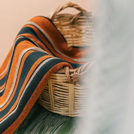 Mona Glamping Caravan