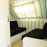 Mona Glamping Caravan Campingplads