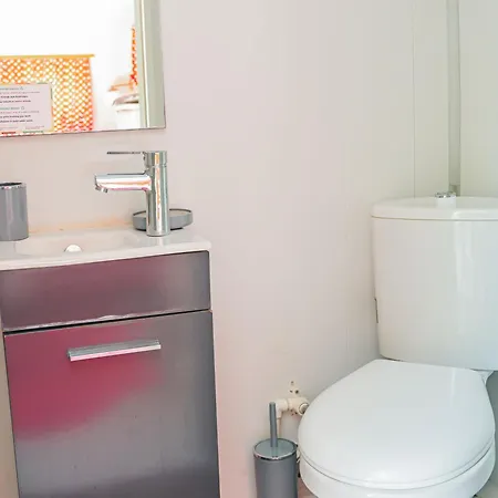 Mona Glamping Caravan אתר קמפינג *