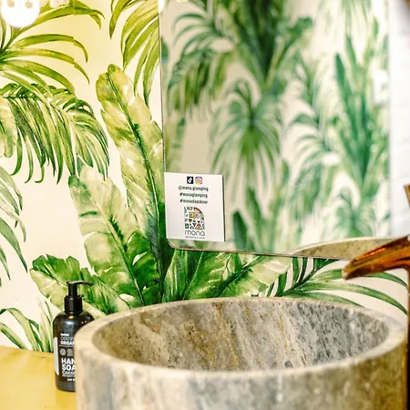 Mona Glamping Caravan *