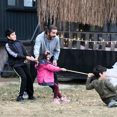 Mona Glamping Caravan * ספריהיסאר