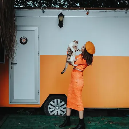 Mona Glamping Caravan