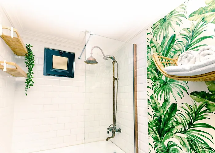 Mona Glamping Caravan * سفيريهيسار