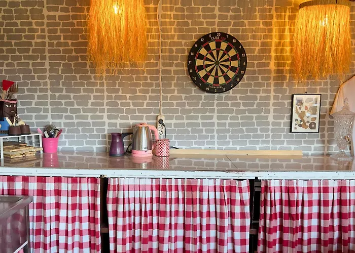 Mona Glamping Caravan * سفيريهيسار