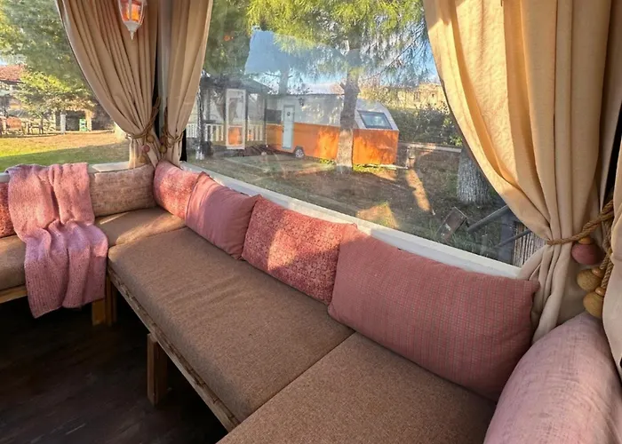 Mona Glamping Caravan * سفيريهيسار